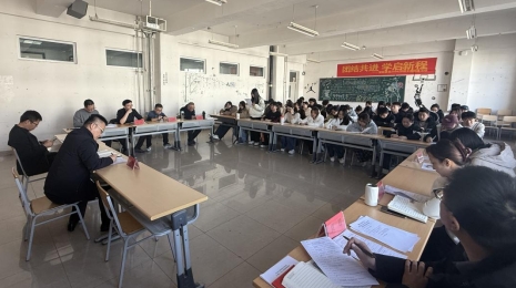 2ba97a82d6a9ef16233f77f8d49f354